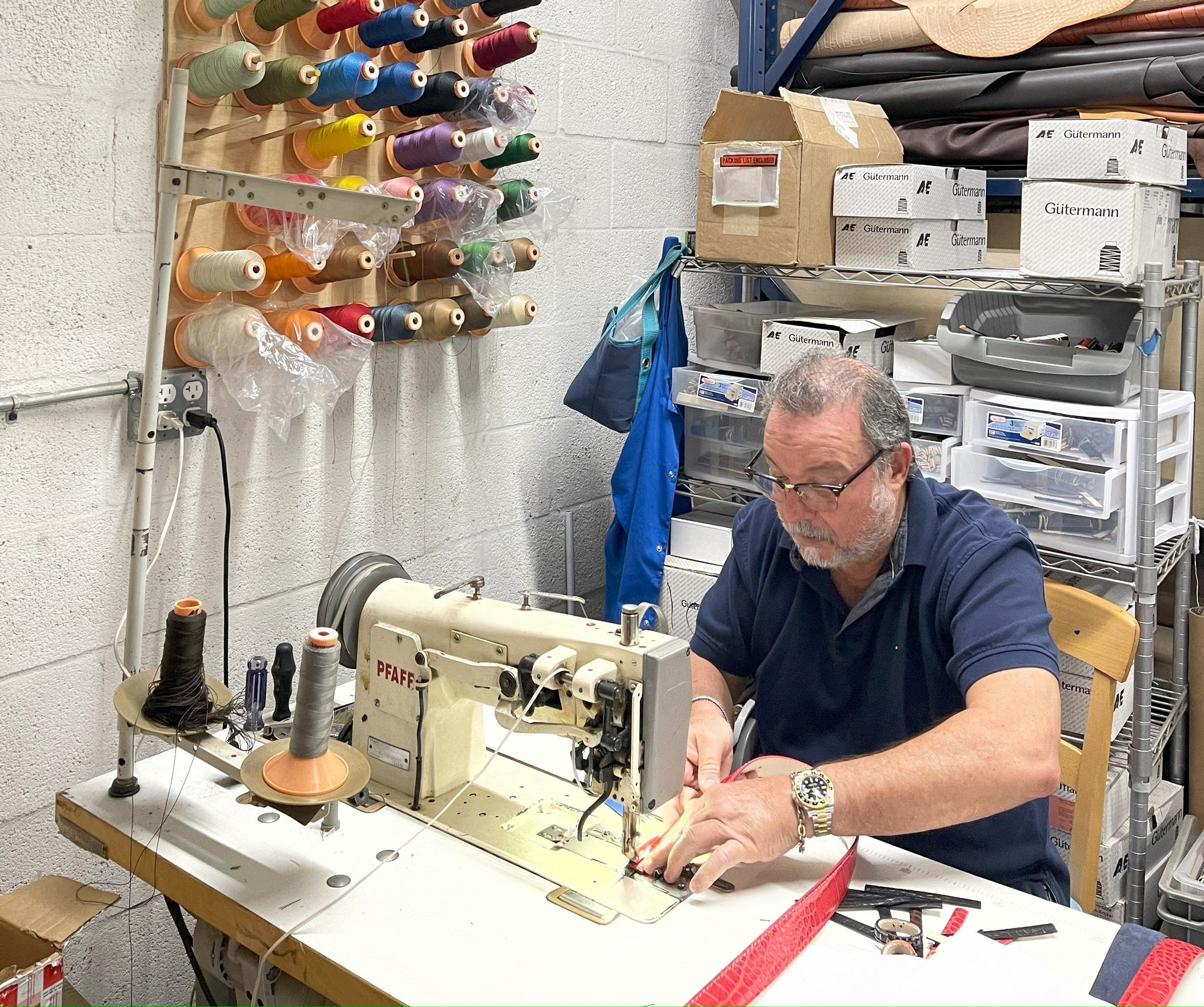 The Art of Crafting a Bespoke Leather Belt: A Step-by-Step Guide from Design to Production